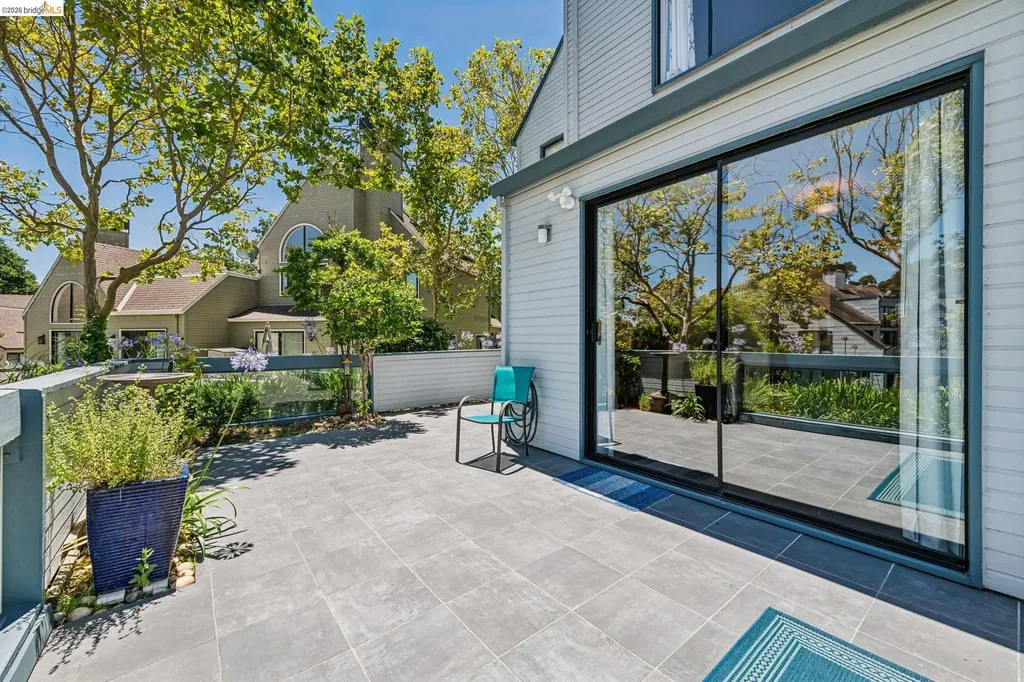 3300 Southridge Drive Richmond CA 94806