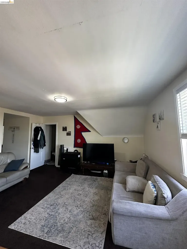 1746 10th Avenue Oakland CA 94606