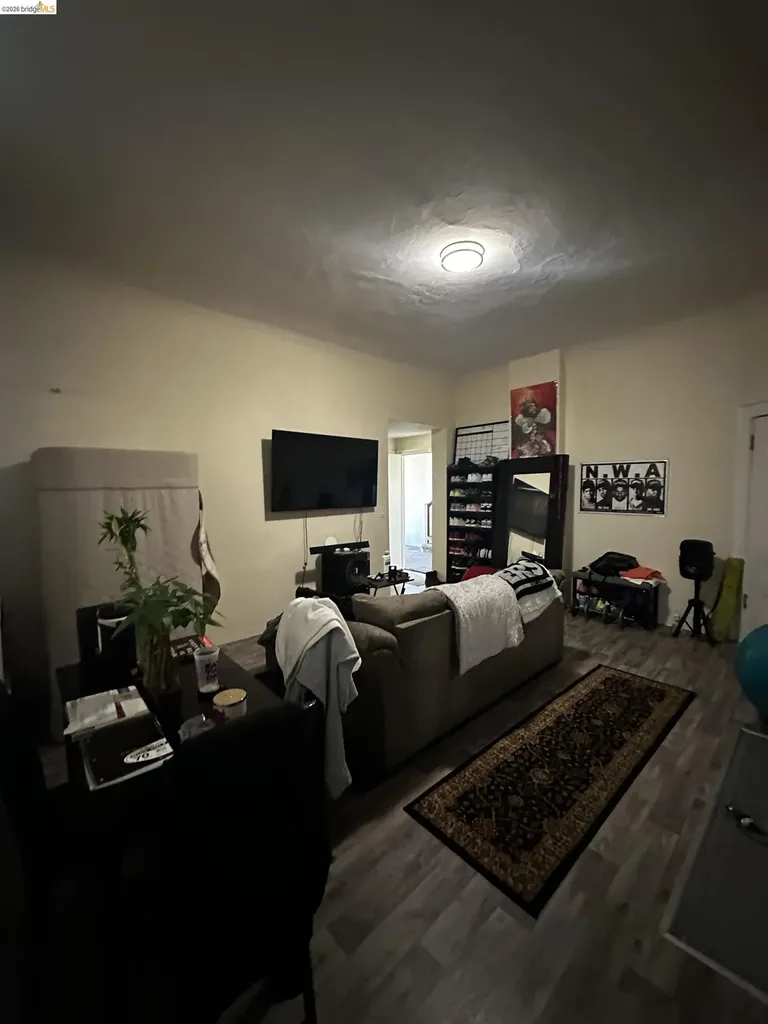 1746 10th Avenue Oakland CA 94606