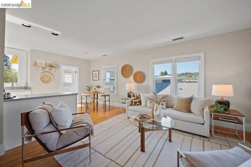4355 Everett Avenue Oakland CA 94602