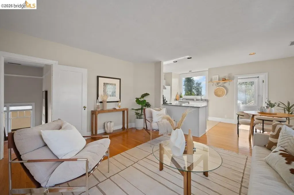 4355 Everett Avenue Oakland CA 94602
