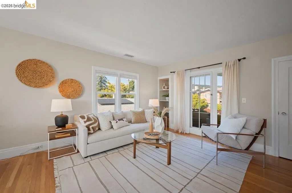 4355 Everett Avenue Oakland CA 94602