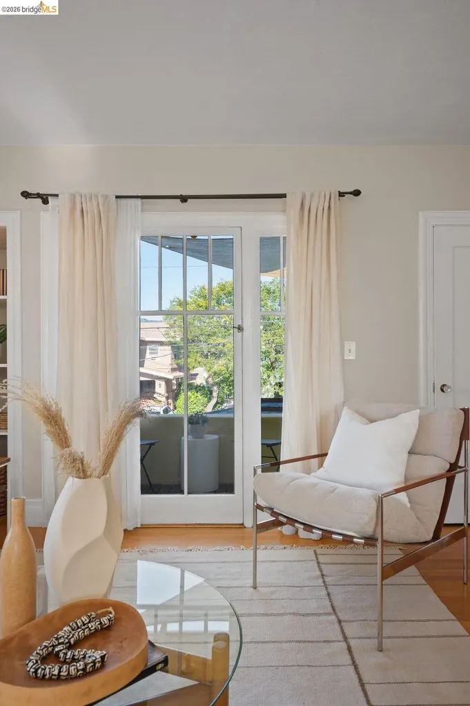 4355 Everett Avenue Oakland CA 94602