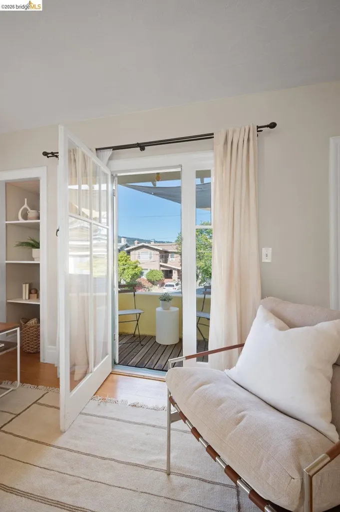 4355 Everett Avenue Oakland CA 94602