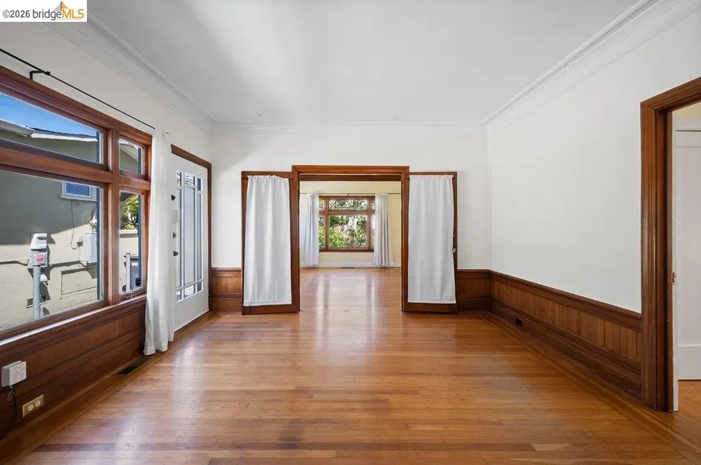 4355 Everett Avenue Oakland CA 94602
