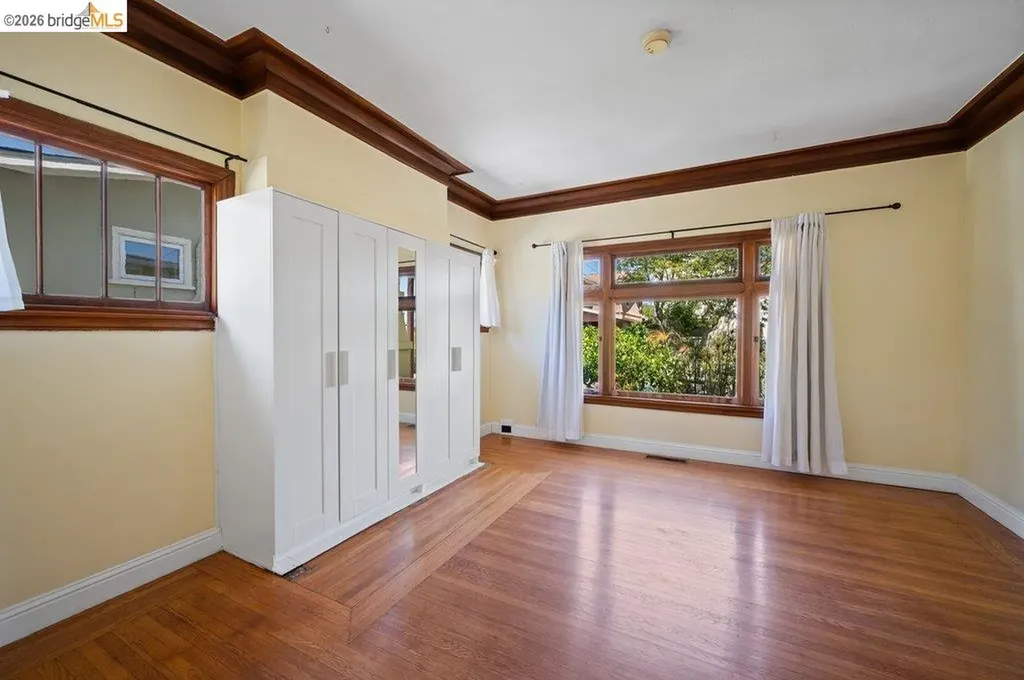 4355 Everett Avenue Oakland CA 94602
