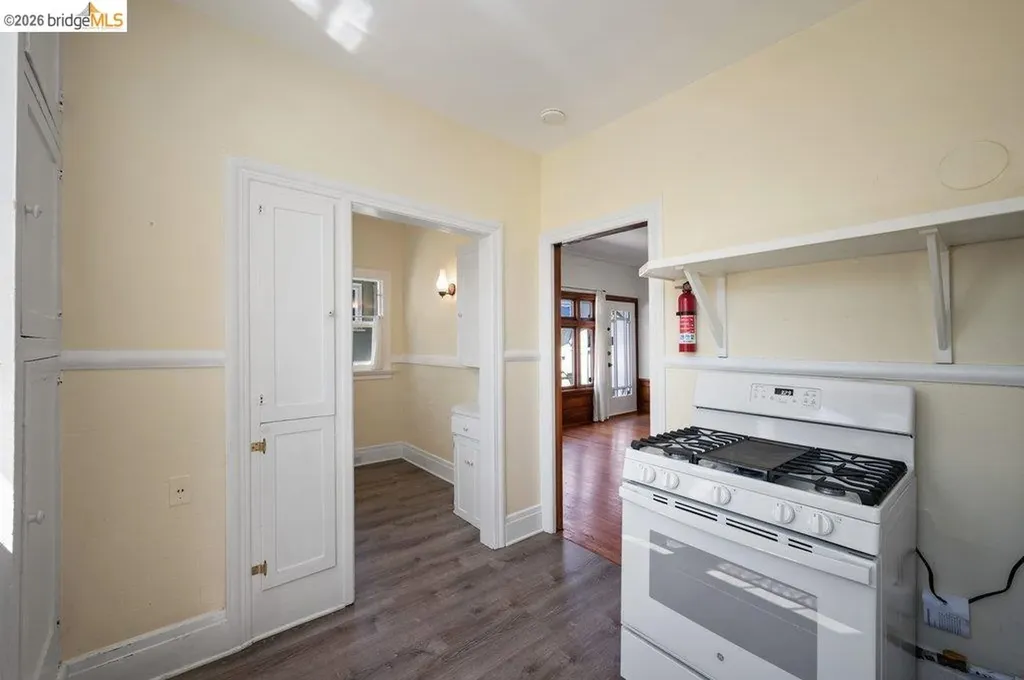 4355 Everett Avenue Oakland CA 94602