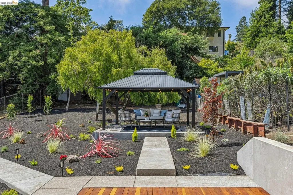 15 Jessen Court Kensington CA 94707