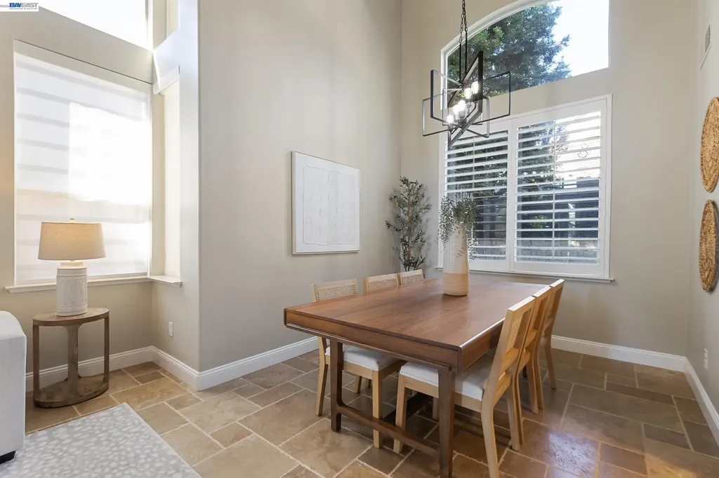 377 Squirrel Ridge Way Danville CA 94506