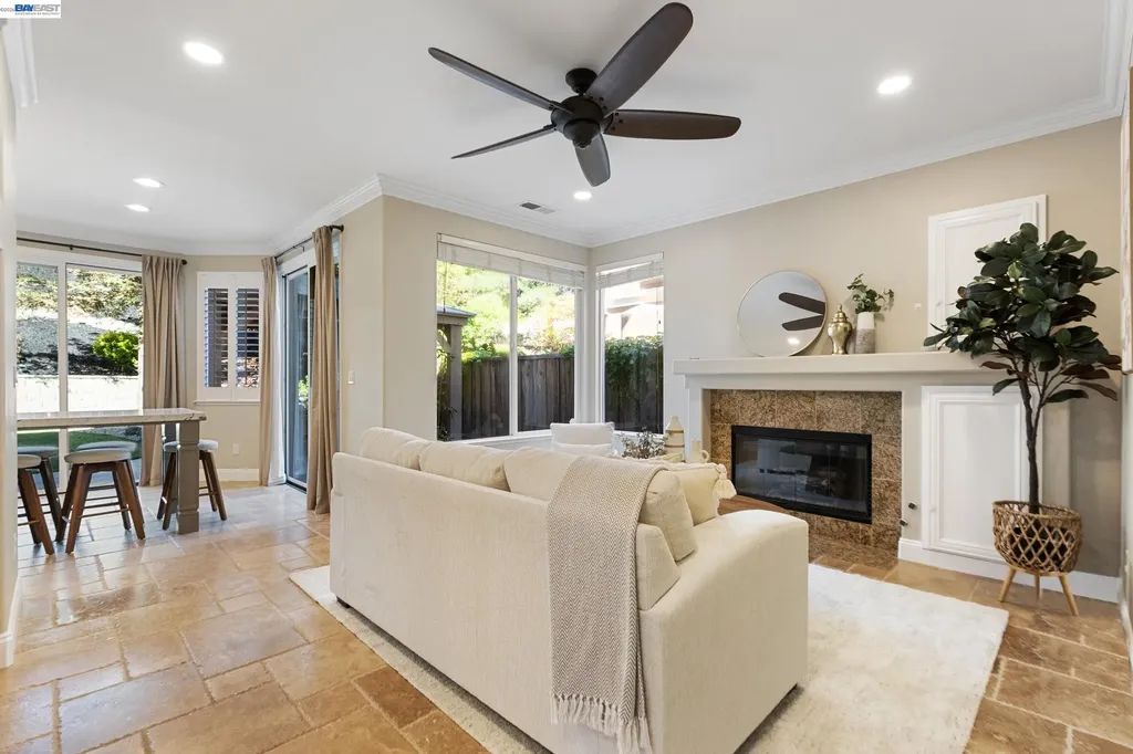 377 Squirrel Ridge Way Danville CA 94506