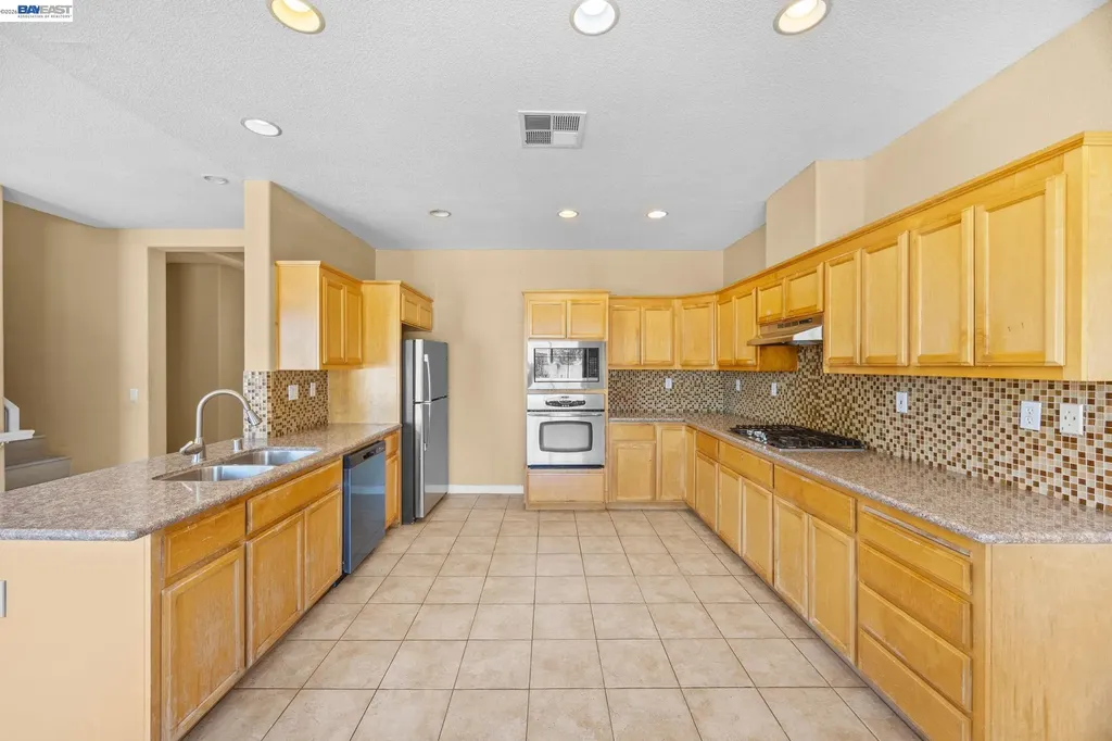 4528 Wagon Trail Way Antioch CA 94531