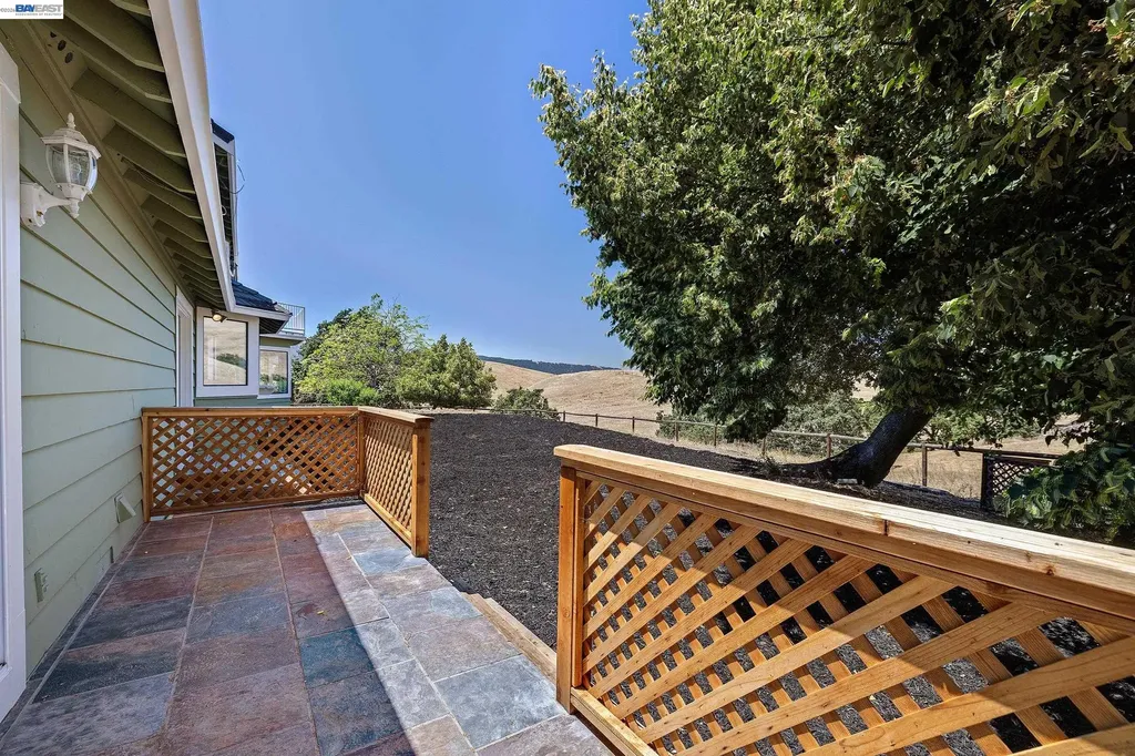 3343 Little Valley Road Sunol CA 94568