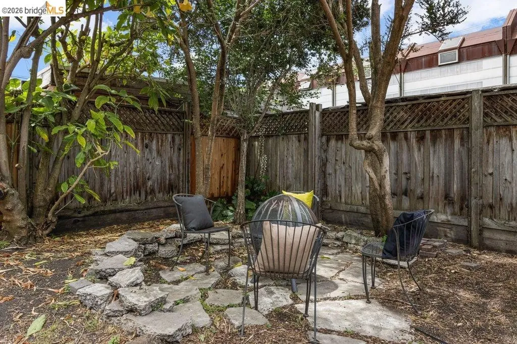 943 56th Street Oakland CA 94608