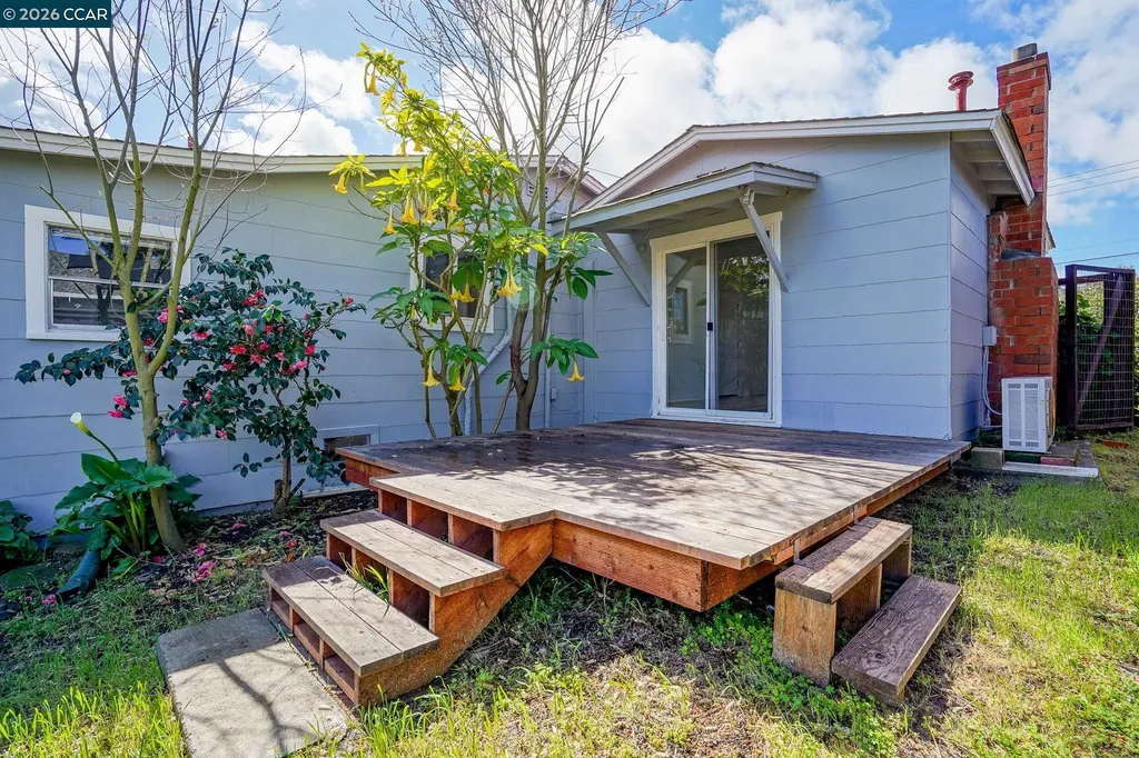 742 La Paloma Road El Sobrante CA 94803