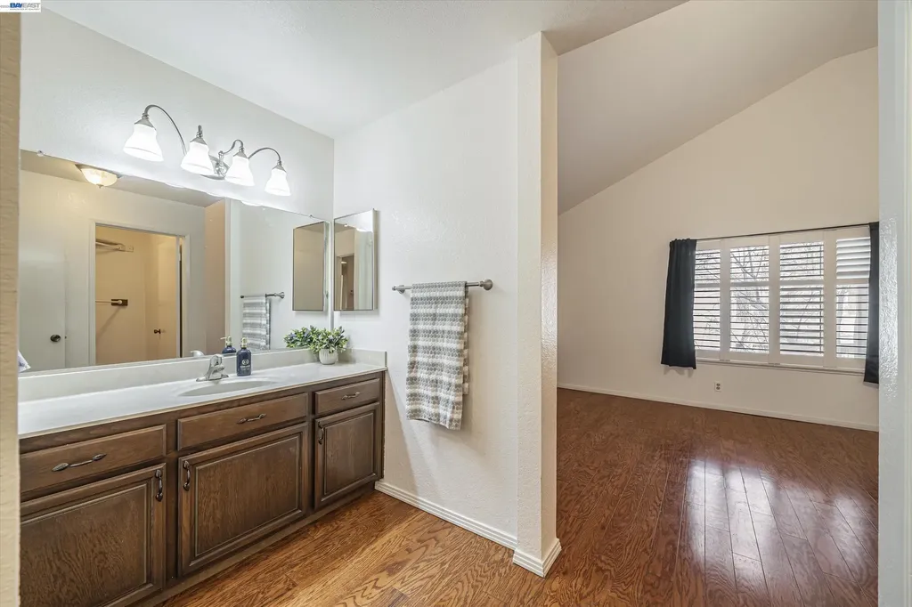 39935 Parada Street Newark CA 94560