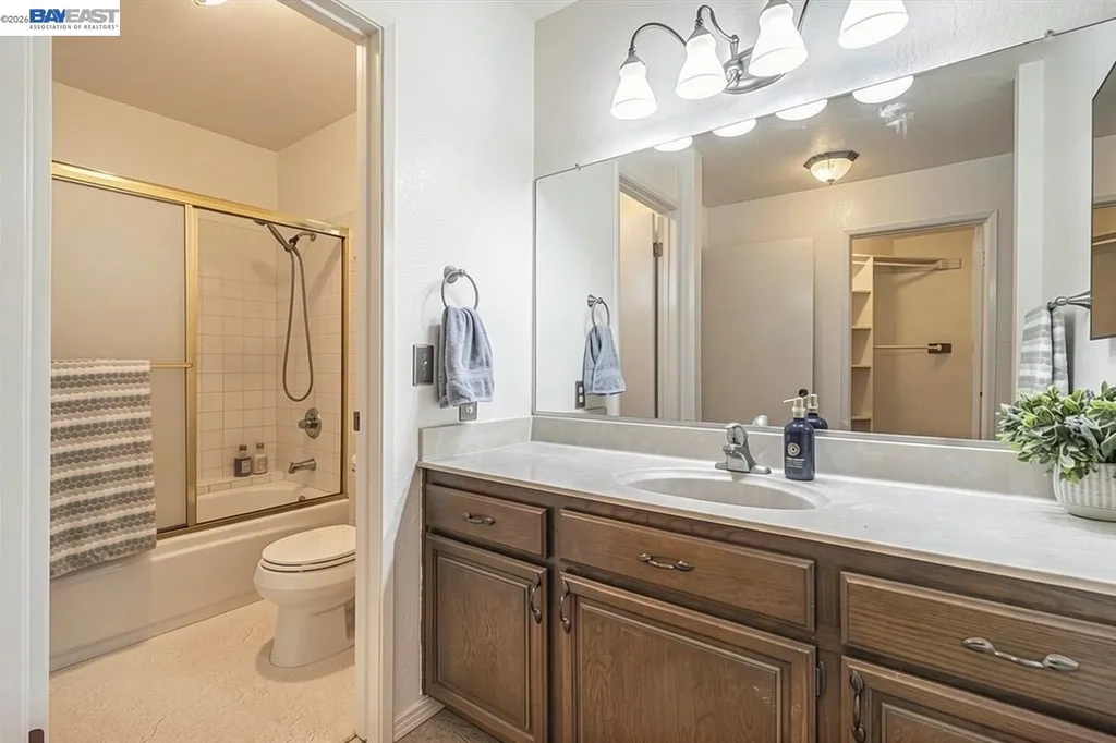 39935 Parada Street Newark CA 94560