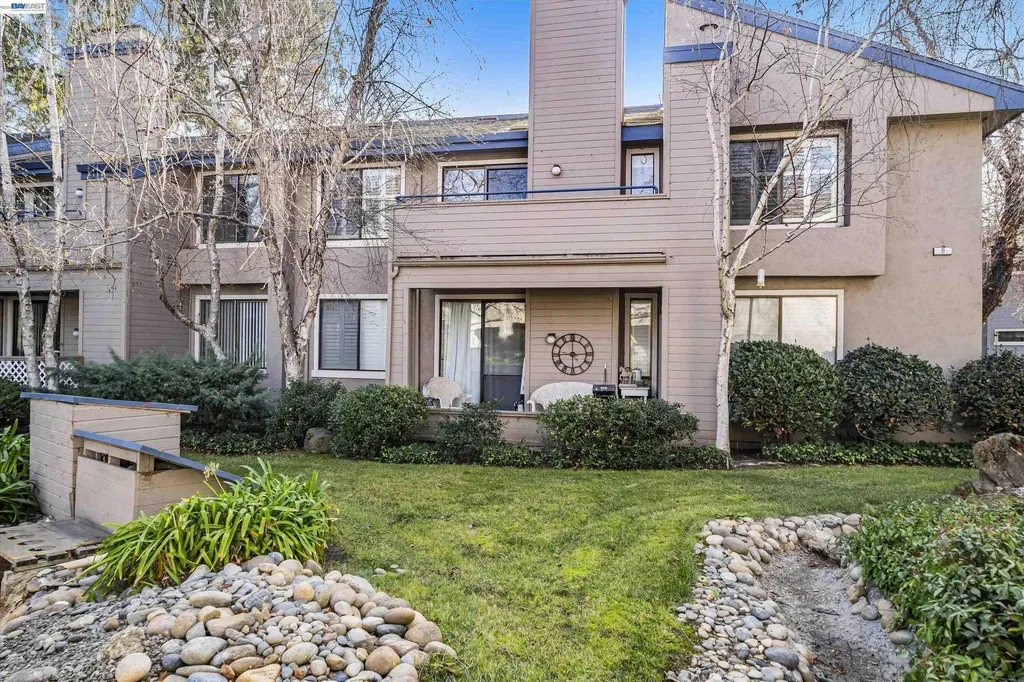 39935 Parada Street Newark CA 94560