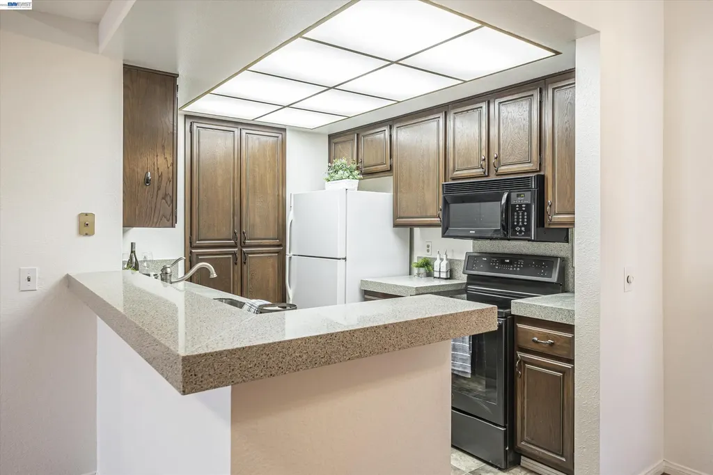 39935 Parada Street Newark CA 94560