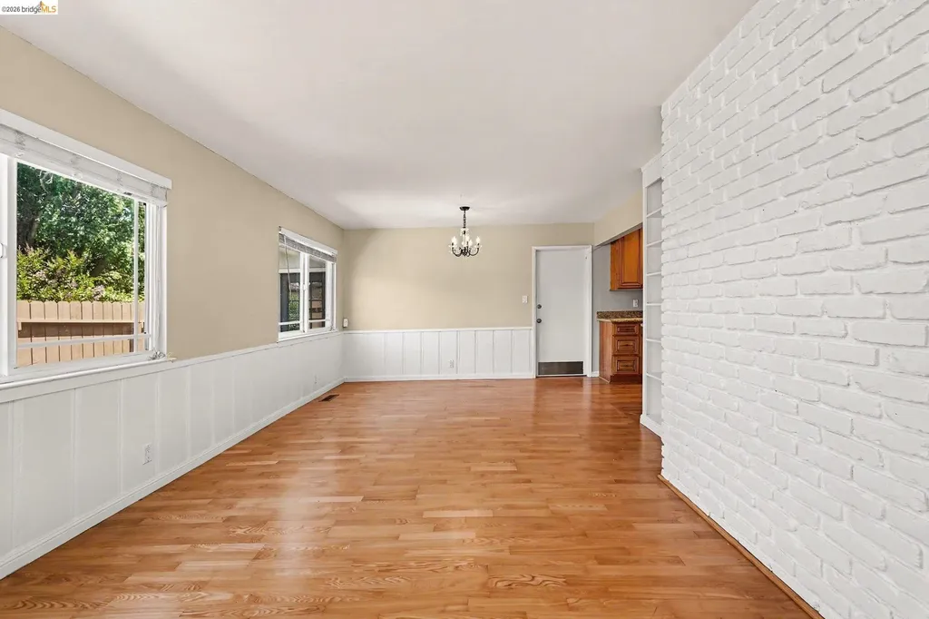 649 Moraga Way Orinda CA 94563