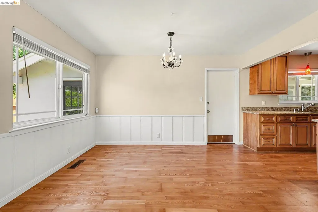649 Moraga Way Orinda CA 94563