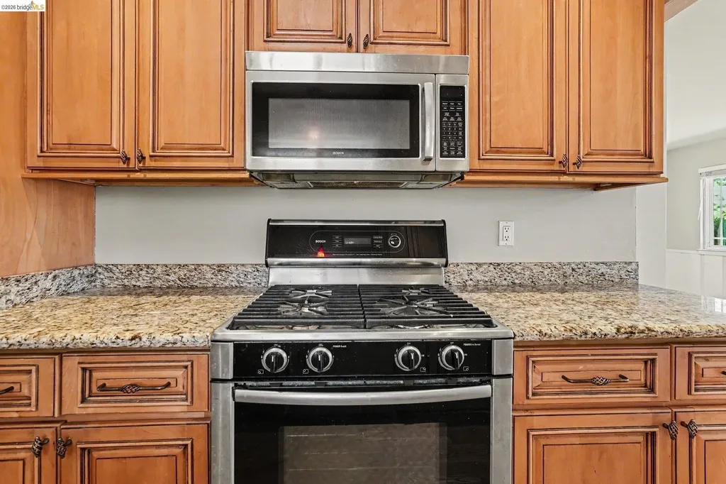 649 Moraga Way Orinda CA 94563