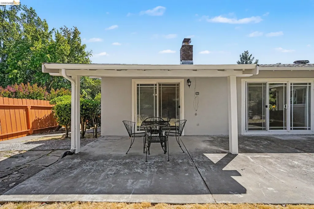 649 Moraga Way Orinda CA 94563