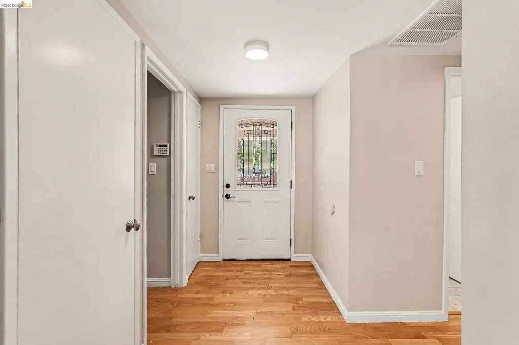 649 Moraga Way Orinda CA 94563