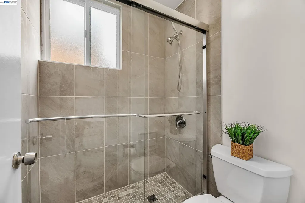 2 Panoramic Way Berkeley CA 94704