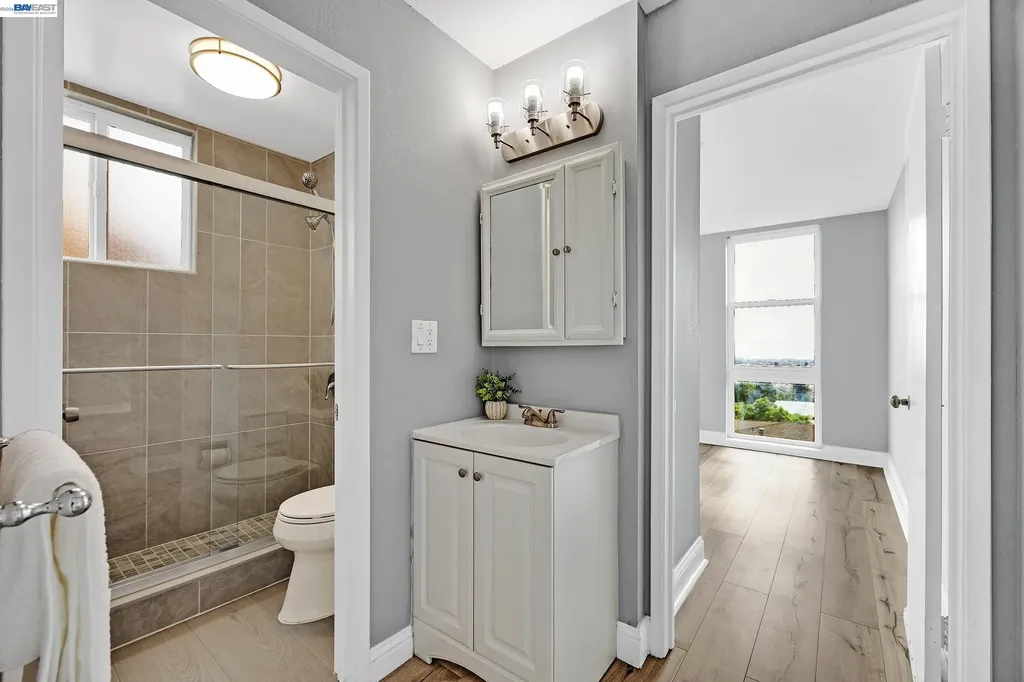 2 Panoramic Way Berkeley CA 94704