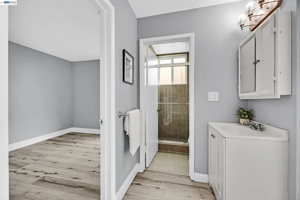 2 Panoramic Way Berkeley CA 94704