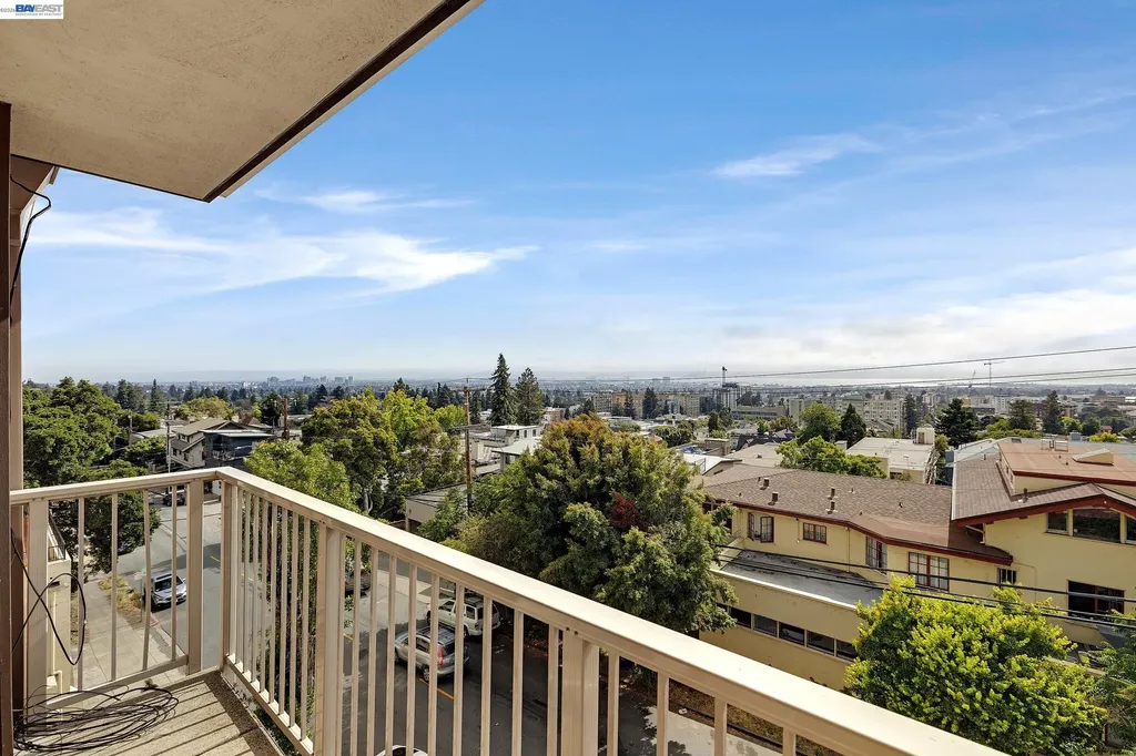 2 Panoramic Way Berkeley CA 94704