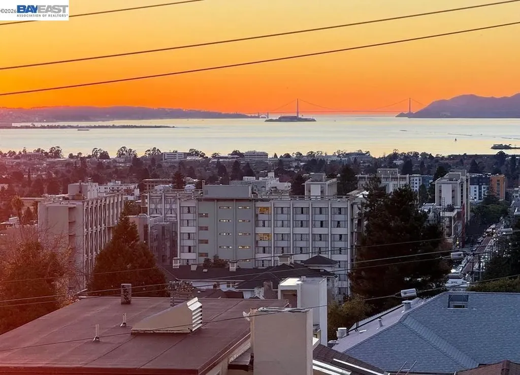 2 Panoramic Way Berkeley CA 94704