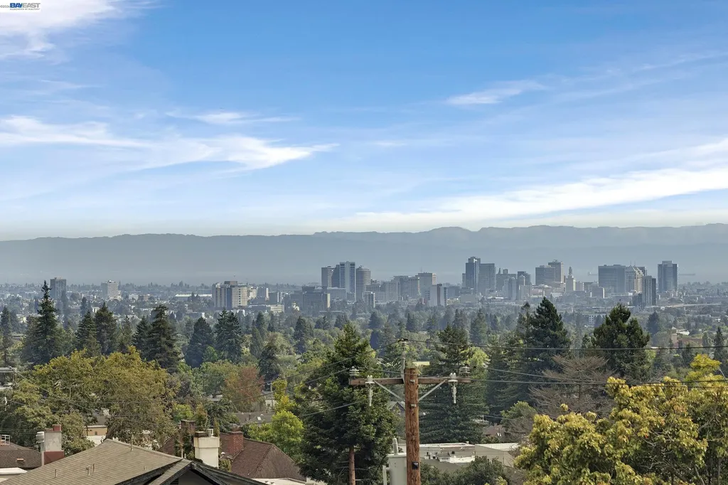 2 Panoramic Way Berkeley CA 94704