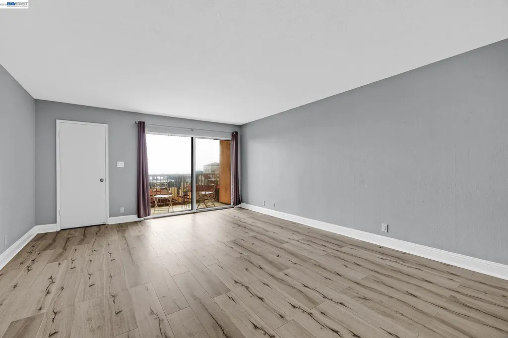 2 Panoramic Way Berkeley CA 94704