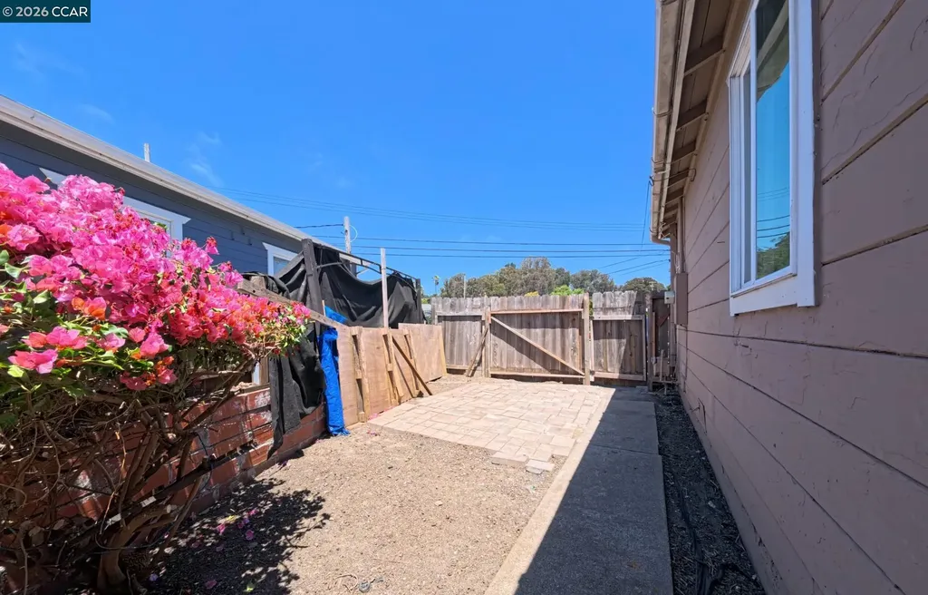 2980 Rollingwood Drive San Pablo CA 94806