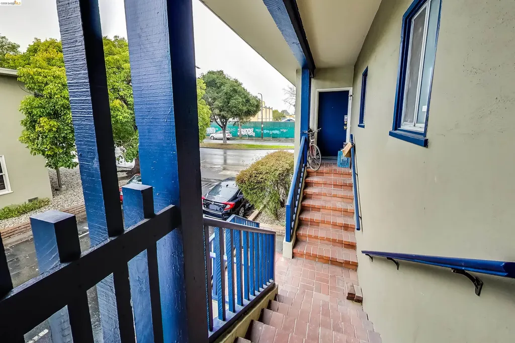 1207 University Avenue Berkeley CA 94702