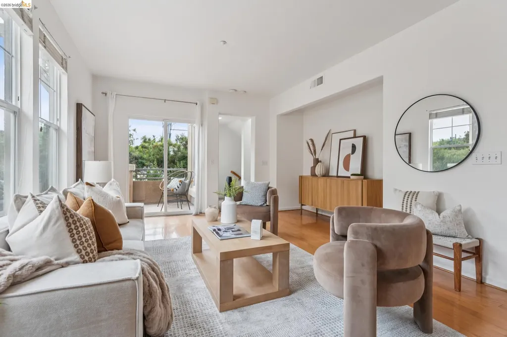 1501 Chandler Street Oakland CA 94603
