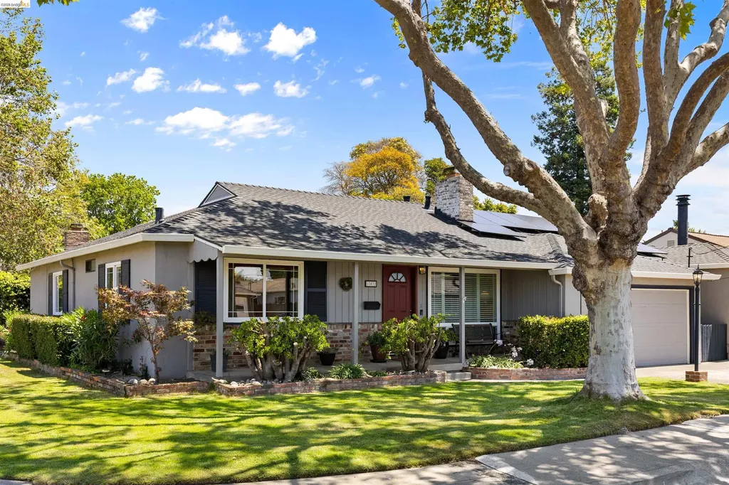 17032 Via Corona San Lorenzo CA 94580