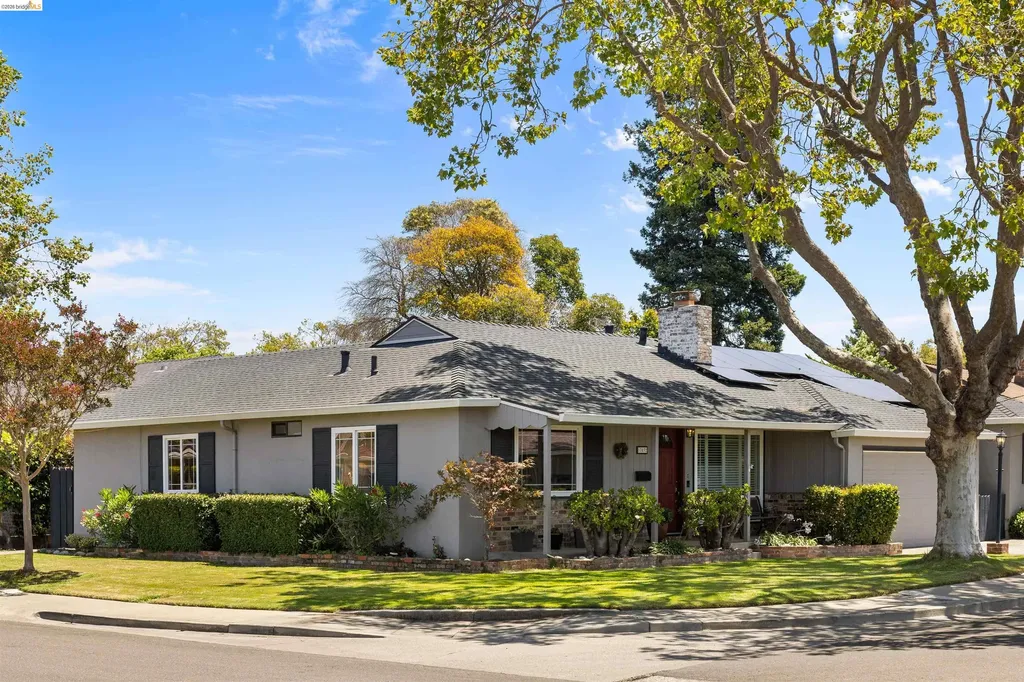 17032 Via Corona San Lorenzo CA 94580