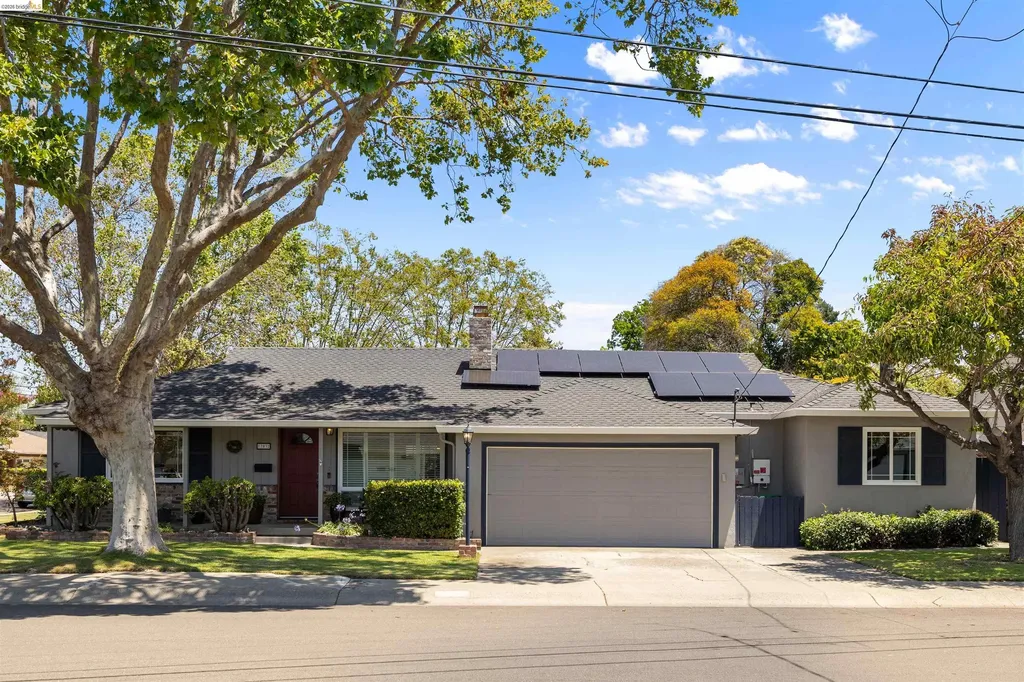 17032 Via Corona San Lorenzo CA 94580