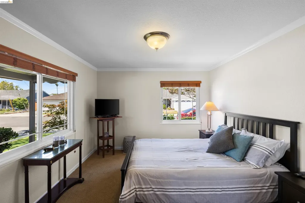 17032 Via Corona San Lorenzo CA 94580