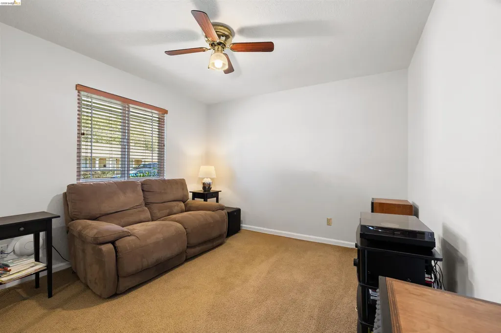 17032 Via Corona San Lorenzo CA 94580