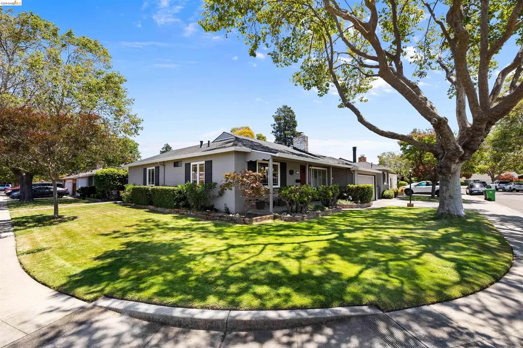 17032 Via Corona San Lorenzo CA 94580
