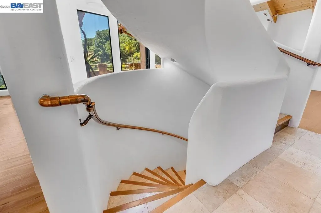 1302 Westview Drive Berkeley CA 94705
