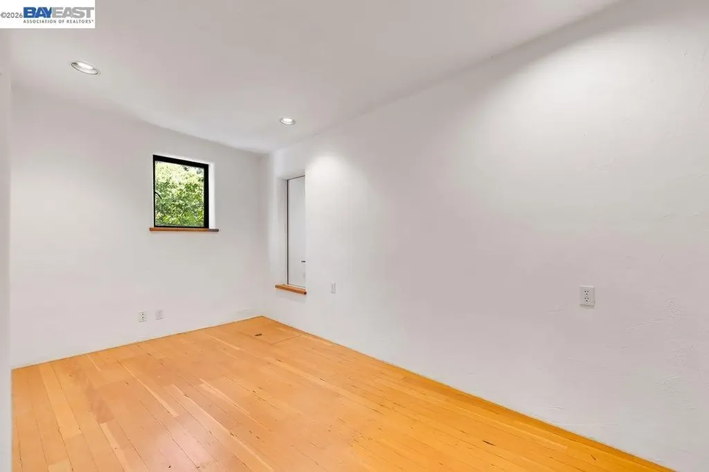 1302 Westview Drive Berkeley CA 94705