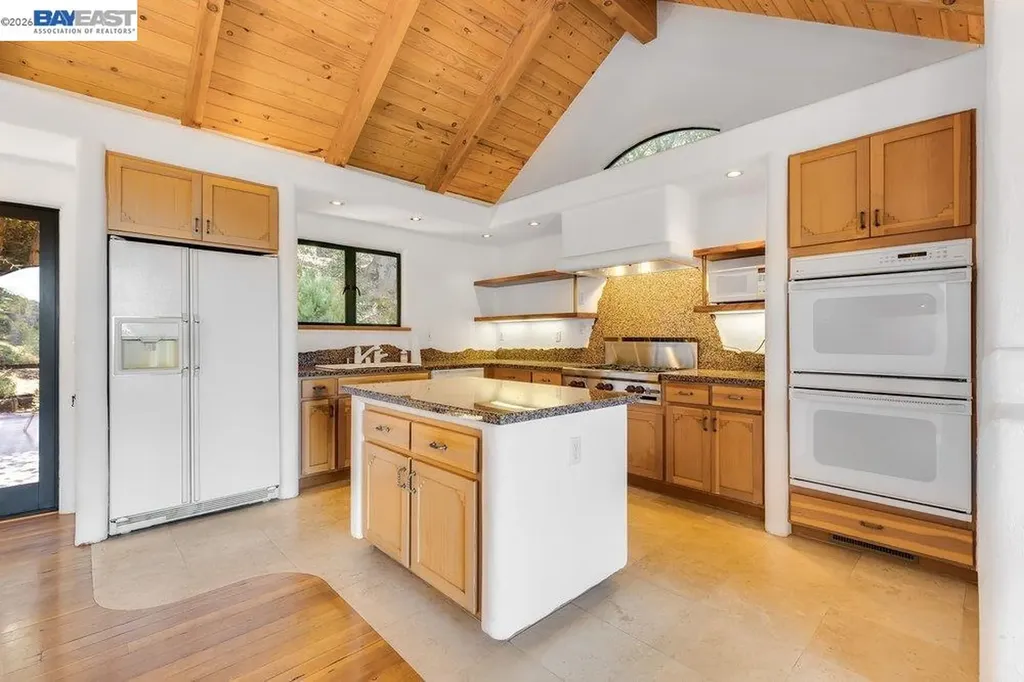1302 Westview Drive Berkeley CA 94705