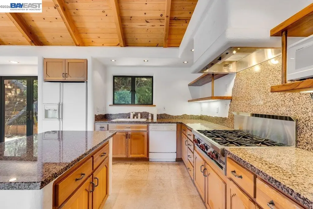 1302 Westview Drive Berkeley CA 94705