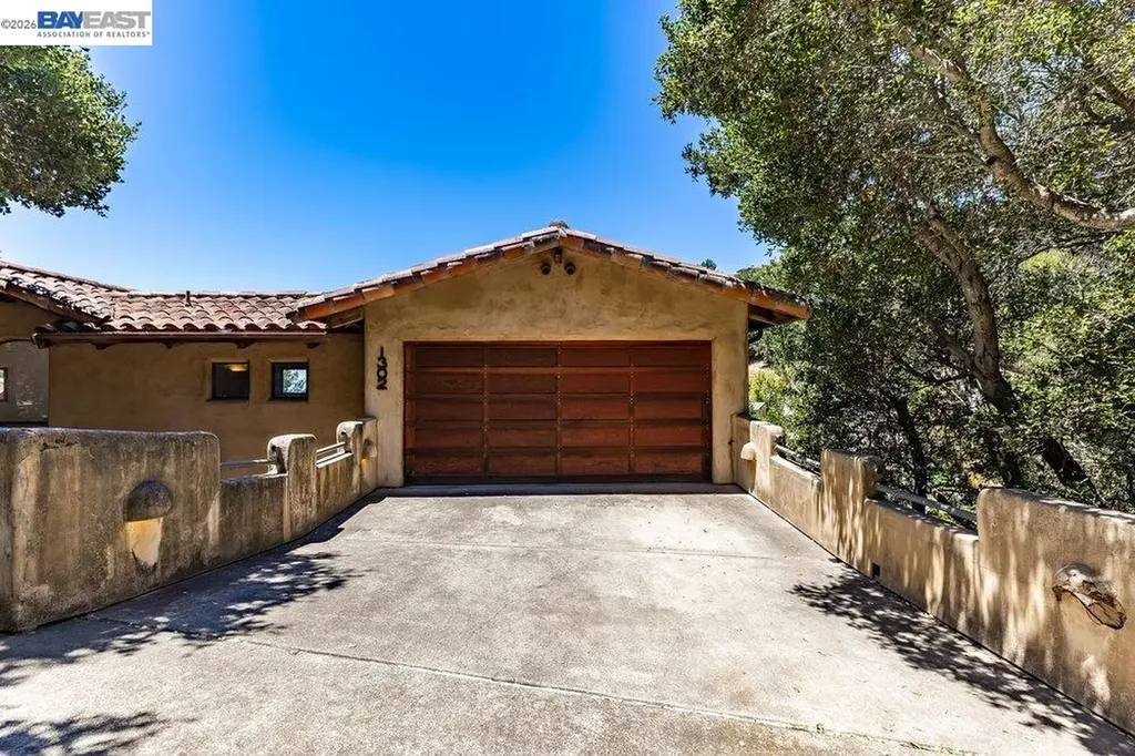 1302 Westview Drive Berkeley CA 94705
