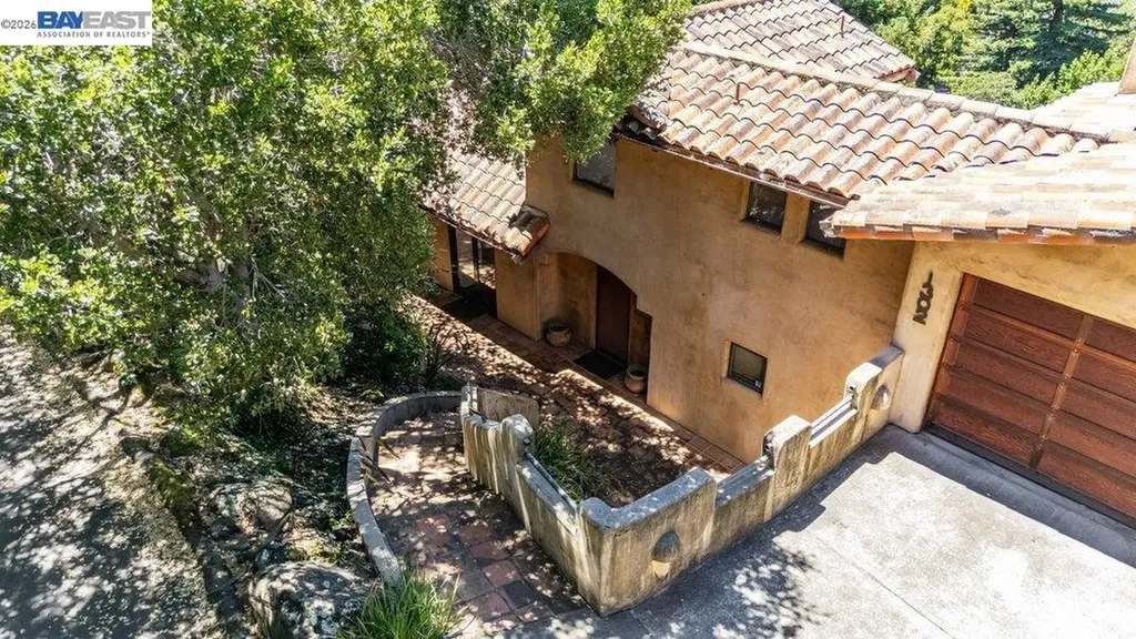 1302 Westview Drive Berkeley CA 94705