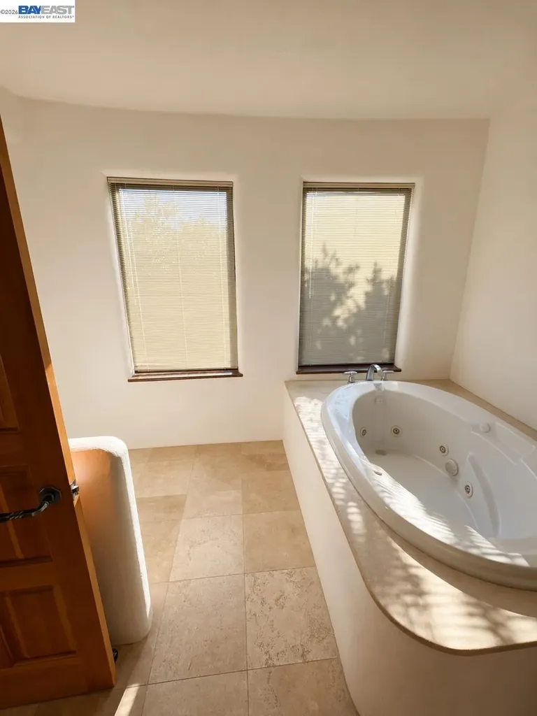 1302 Westview Drive Berkeley CA 94705